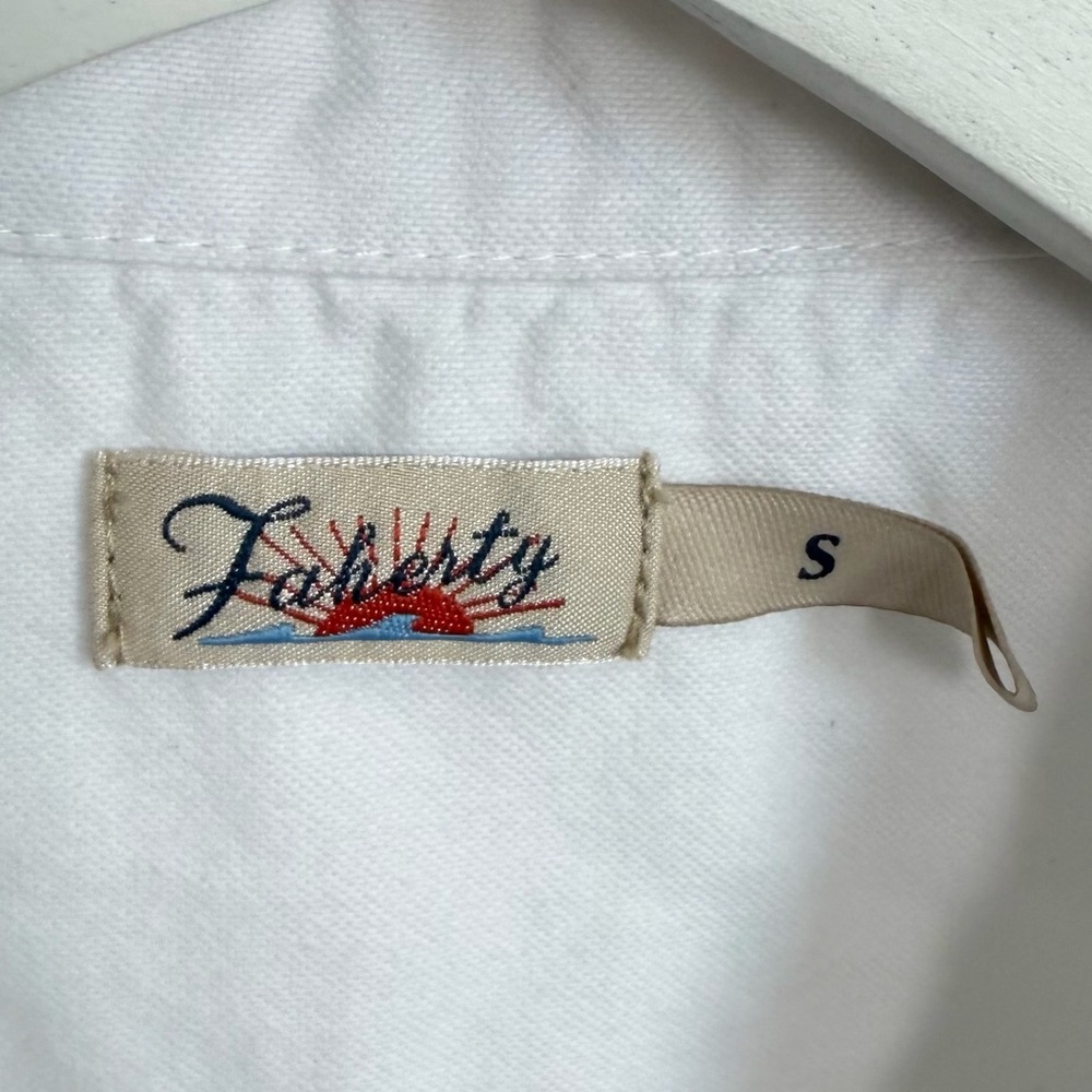 Faherty Stretch Oxford Relaxed Organic Cotton Shirt - Picture 4 of 16